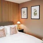 The Swinside Hotel